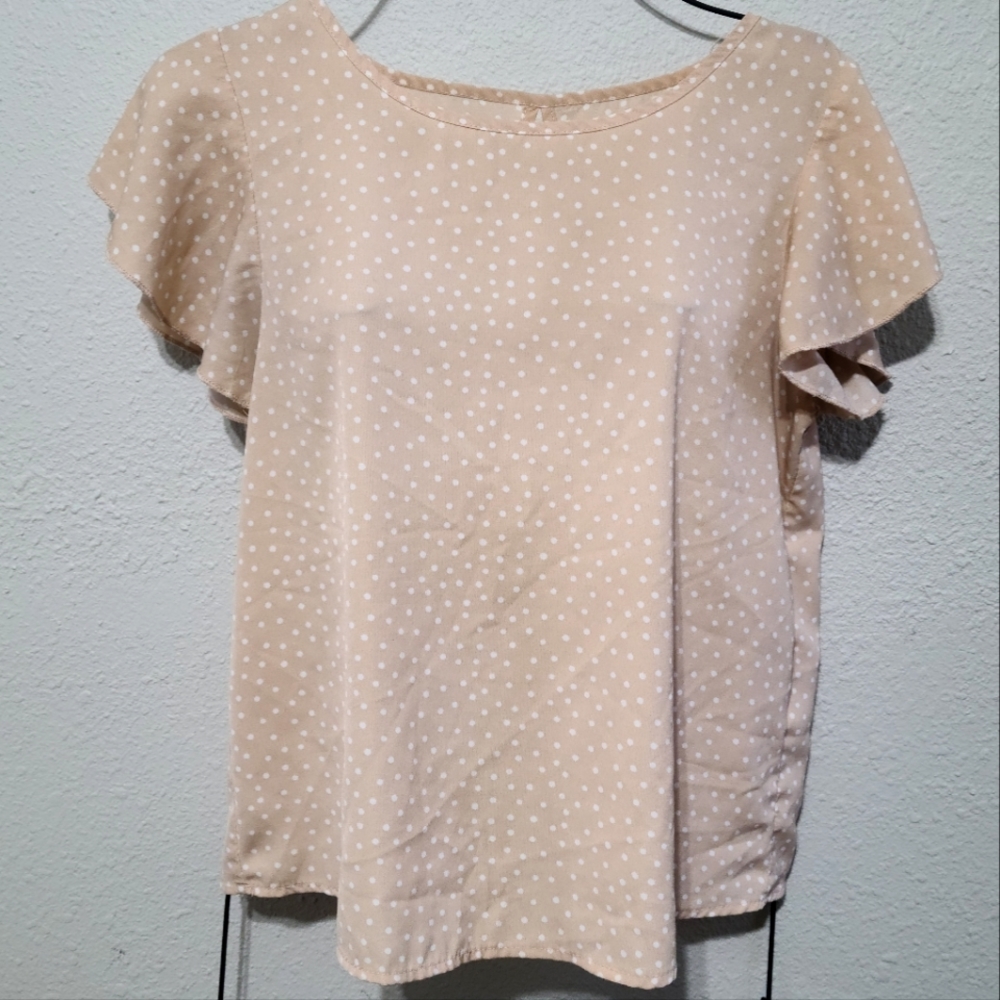 Flowy light blouse